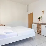 Glorija * Rogoznica (Sibenik-Knin)