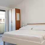 Glorija Apartamento