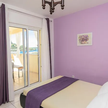 Appartamento Glorija *