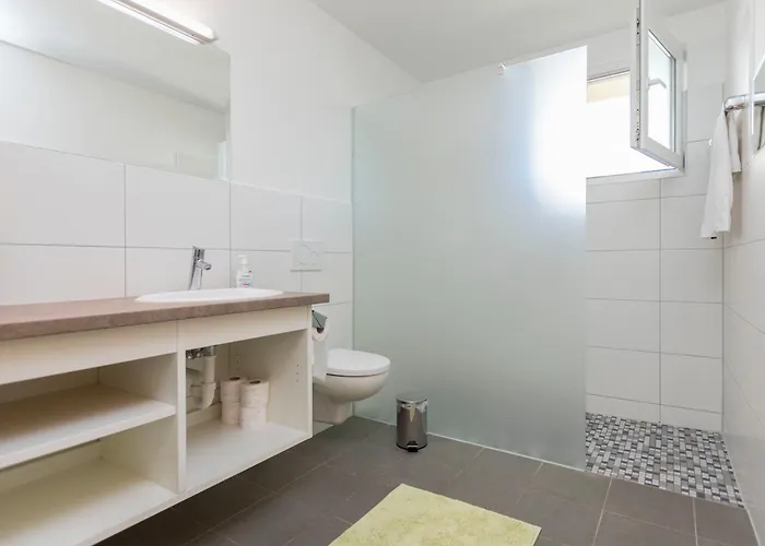 Glorija Daire Rogoznica (Sibenik-Knin)