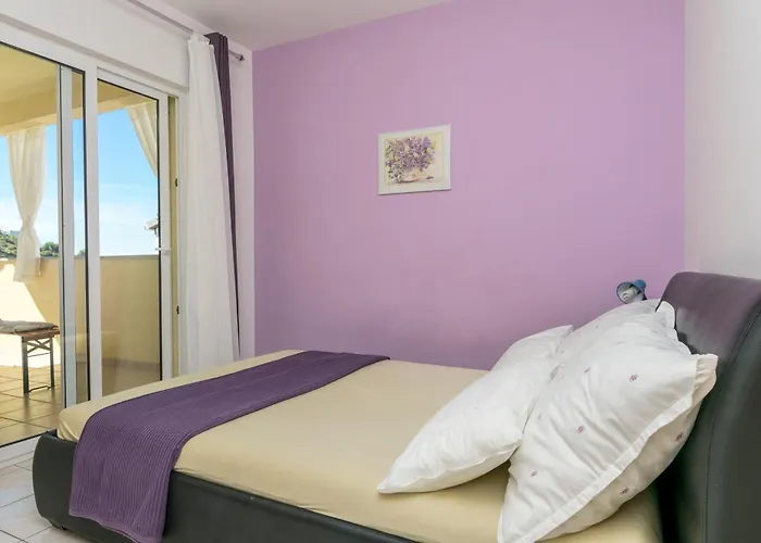 Glorija * Rogoznica (Sibenik-Knin)